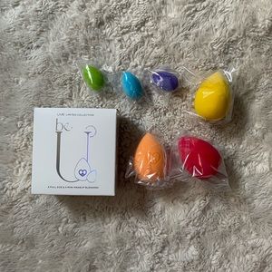 Uvé Beauty Be U Limited Edition Makeup Sponges